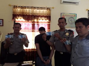 Pengedar Uang Palsu di Tanggamus Diringkus