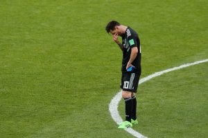 Imbang Lawan Islandia, Messi Meratapi Kegagalan Penalti