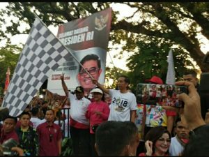 Jalan Sehat Sahabat Indonesia Bersama Jokowi