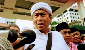 Perang antara Pengacara Rizieq Shihab dan Alumni 212