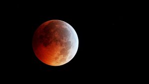Gerhana Bulan Total, Begini Niat dan Tata Cara Solat