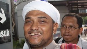 Mau Masuk Surga? Novel Bamukmin: Pinta sama Allah, Rasul, Prabowo, dan Sandiaga