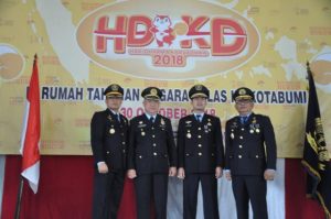 Upacara Hari Dharma Karyadhika di Lampung Utara
