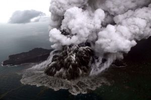 Ukuran Gunung Anak Krakatau Menyusut, Masih Ada Potensi Tsunami