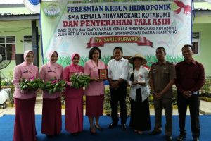 Bhayangkari Polda Gelar Sosialisasi Bahaya Narkoba dan Hoax di Lampura