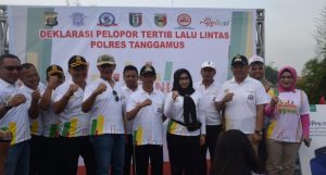 Bupati Tanggamus Dewi Handajani Hadiri Millenial Safety Festival