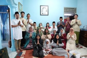 Keluarga Besar Mif Sulaiman Mengucapkan Minal Aidin Walfaidzin Mohon Maaf Lahir dan Batin