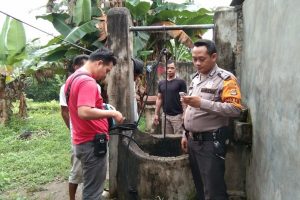 Warga Geger Temukan Mayat Bayi Mengambang di Dalam Sumur