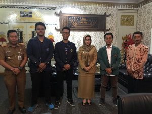 Mahasiswa KKN-T Bilateral IPB-UNILA Audiensi Dengan Bupati Tanggamus