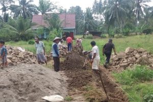 Baru Menjabat Kepala Pekon, Mastoher Dapat Apresiasi Dari Warga