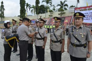 Kasat Lantas dan Dua Kapolsek Polres Tanggamus Diserah Terimakan