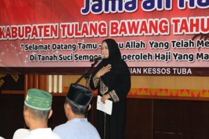 Bupati Tulangbawang Hj. Winarti Sambut Kedatangan Jamaah Haji