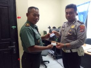HUT TNI Ke-74, Satlantas Polres Mesuji Lakukan Perpanjangan SIM Gratis Untuk Anggota TNI