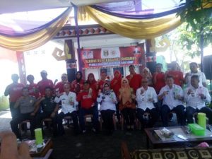 Alumni UGM (Kagama) Melaksanakan Kegiatan Peduli Lingkungan Bersih dan Sehat