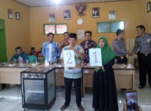 Dua Warga Kampung Tri Dharma Wira Jaya Maju Pilkakam Serentak Tulangbawang