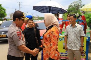 Bupati Winarti Bersama Wakapolda Brigjen Sudarsono Pantau Pilkakam Serentak Tulang Bawang