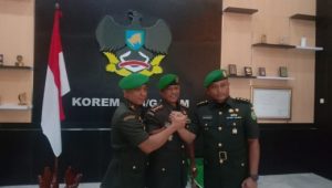 Komandan Korem 043/Gatam Pimpin Sertijab Dandim 0422/Lampung Barat