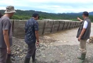 Retaining Wall Way Semaka Jebol Diterjang Banjir