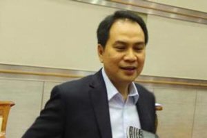 Aziz Syamsuddin Bantah Kecipratan Fee dari Bupati Lamteng Mustafa