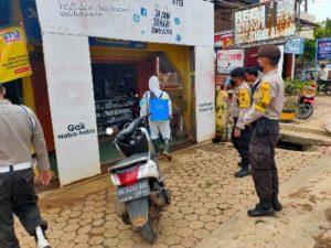 Polres Lampung Utara Terus Lakukan Penyemprotan Disinfektan