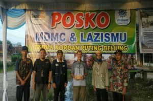 MDMC dan LAZISMU Bantu Korban Puting Beliung Tulang Bawang