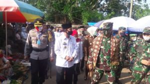 Kapolres Lampura Sambut Kunjungan Danrem 043 Gatam di Posko Cek Poin Pasar Central Kotabumi