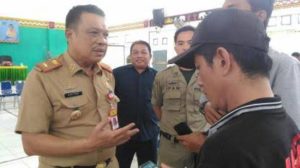 Pj Sekdakab Lampura Sopyan Geram dengan Pemotongan Siltap