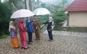 Bupati Tanggamus Tinjau Persiapan Menyambut Kunjungan TP-PKK Provinsi Riana Sari Arinal