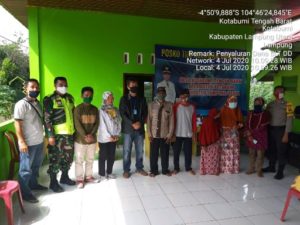 Desa Kotabumi Tengah Barat Bagikan BLT DD ke Warga