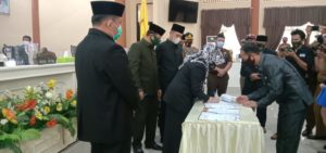 DPRD Tanggamus Gelar Paripurna Penandatanganan MoU KUPA-PPAS Perubahan APBD 2020