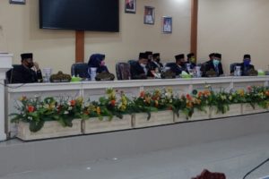 Rapat Paripurna DPRD Tanggamus Mendengarkan Pidato Kenegaraan Presiden RI Sambut HUT RI ke-75