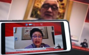 Mereka Tak Kenal Lelah Mencegah Penularan Penyakit Melalui Vaksin