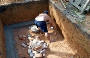 Bupati Winarti Tegaskan Kepala Kampung  Bantu Warga Belum Miliki Jamban Kloset