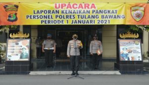57 Personel Polres Tulang Bawang Naik Pangkat