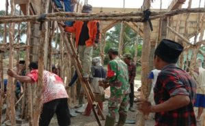 Ponpes Darul Salam Paggung Mulyo Bangun Mesjid