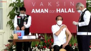 Epidemiologi: Putus Rantai Penularan Virus COVID-19 dengan Vaksinasi, Jangan Malah Jadi Sumber Penularan