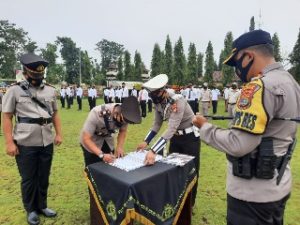 Kapolres Lampung Utara Pimpin Sertijab Kasat Intelkam dan Kasat Binmas