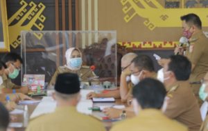 Bupati Tulang Bawang Hj. Winarti Pimpin Rapat Koordinasi dengan Seluruh Camat