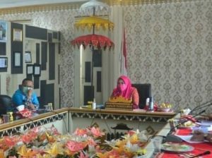Bupati Tanggamus Mengikuti Presentasi dan Wawancara Kompetisi Inovasi Pelayanan Publik Tahun 2021
