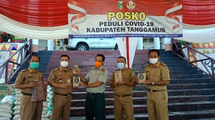 Pemkab Tanggamus Terima Bantuan Peduli Covid-19 Dari Perusahaan