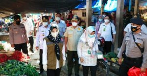 Bupati Tanggamus bersama Forkopimda Operasi Yustisi Razia Prokes