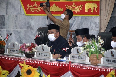 b8389fb5-53da-4db5-b659-8ff9ed36db5f