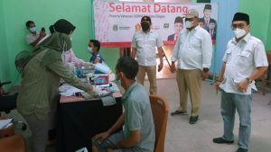 DPD Gerindra Vaksinasi 20 Ribu Kader