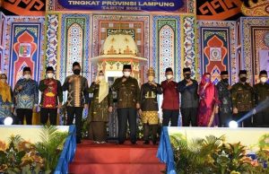 Bupati Dewi Handajani Hadiri Pembukaan MTQ Ke-48 Tingkat Provinsi Lampung
