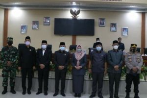Bupati Dewi Handajani Mengikuti Tiga Agenda Rapat Paripurna DPRD Tanggamus