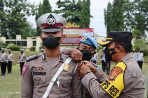 Pengamanan Nataru, Kapolres Lampung Utara Pimpin Apel Gelar Pasukan Ops Lilin Krakatau 2021