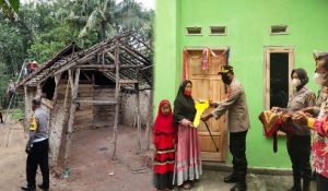 Satlantas Polres Tulang Bawang Sukses Bedah Rumah Warga, AKBP Hujra: Implementasi Jiwaku Penolong