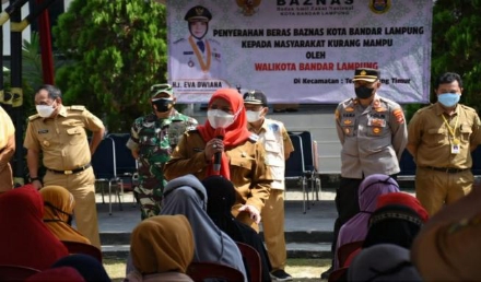 Pemkot Bandar Lampung Serahkan Bantuan Beras, 24.000 karung 5kg Ke 20 Kecamatan