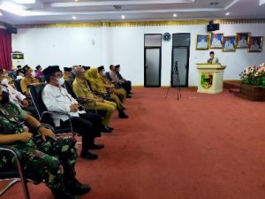 Bupati Tanggamus Dewi Handajani Hadiri Peringatan Nuzulul Qur’an 1443 H/2022