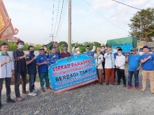 PWI Tulang Bawang Bersama Baznas Berbagi Takjil